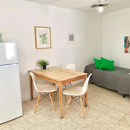 Easy House Holiday home *